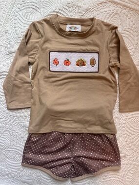 Elli + Cruz shorts set. 3T. NWOT